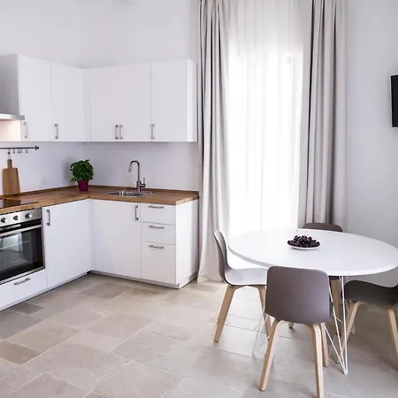 Palazzo Grecale - Apulianstay Group Apartman
